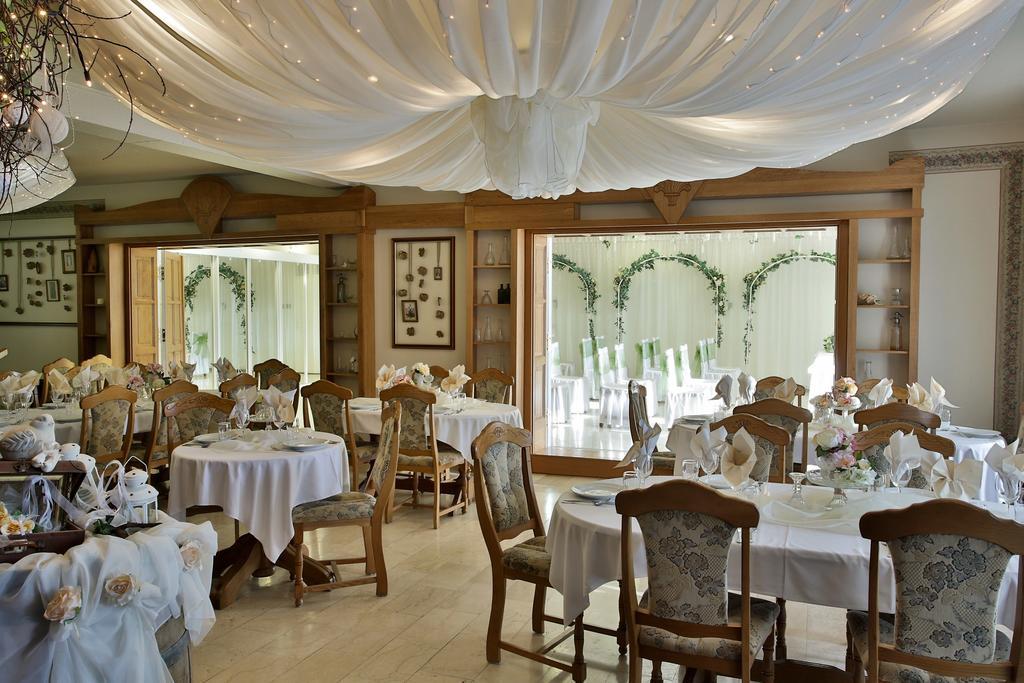 Hotel Rittinger Bonyhad Exterior photo